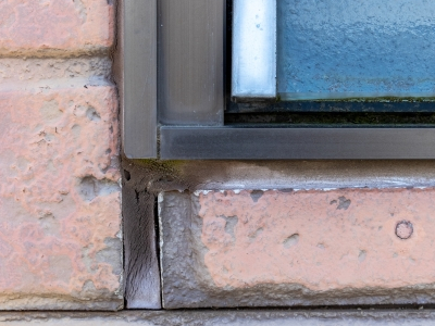 外壁のセルフチェック メンテナンス時期はいつ スタッフブログ 広島 廿日市 東広島のリフォームなら山根木材